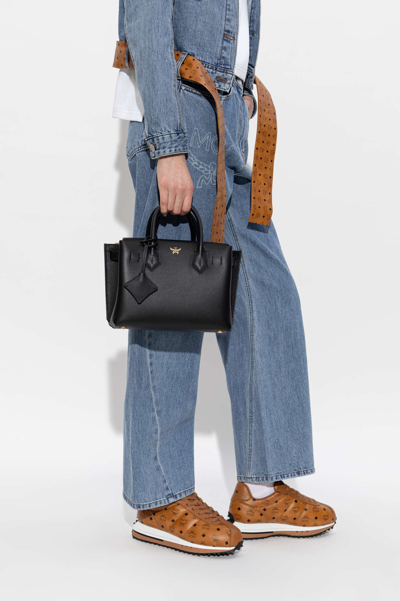 MCM Leather handbag with logo | Women's | Vitkac